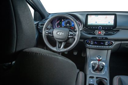 2021 Hyundai i30 33