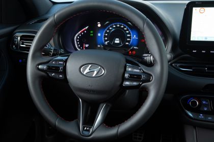 2021 Hyundai i30 34