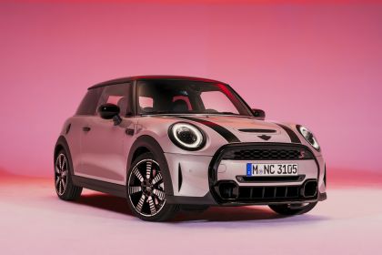 2021 Mini Cooper S 3-door 9