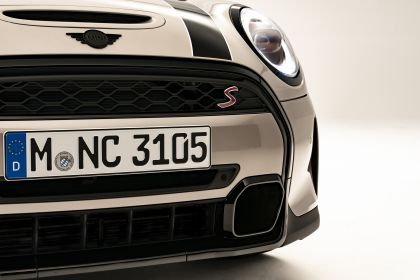 2021 Mini Cooper S 3-door 16