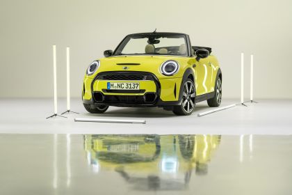 2021 Mini Cooper S convertible 3