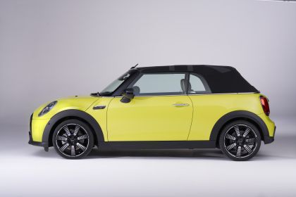 2021 Mini Cooper S convertible 36