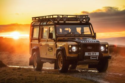 2021 Land Rover Defender Works V8 Trophy 1