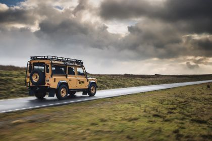 2021 Land Rover Defender Works V8 Trophy 7