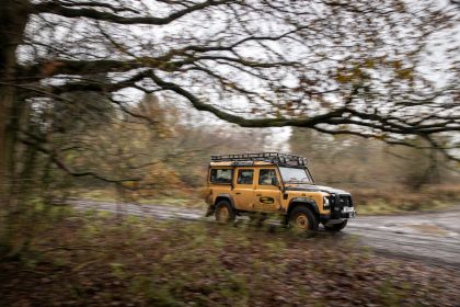 2021 Land Rover Defender Works V8 Trophy 16