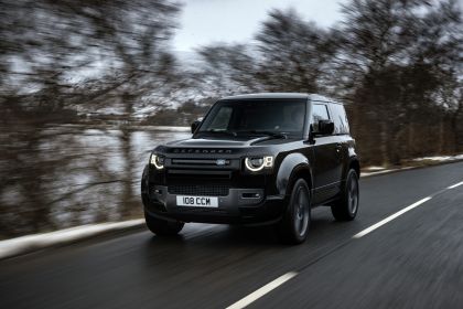 2022 Land Rover Defender 90 V8 4