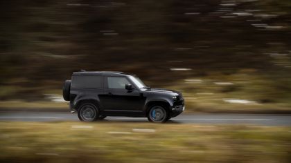 2022 Land Rover Defender 90 V8 35