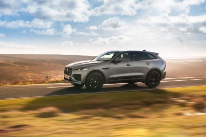 2021 Jaguar F-Pace P400 MHEV R-Dynamic SE 11