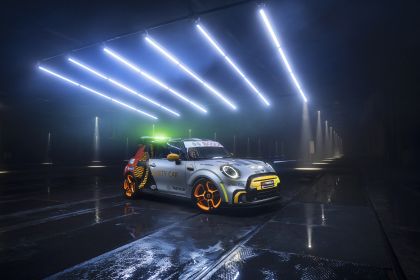 2021 Mini Electric Pacesetter 2