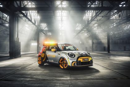 2021 Mini Electric Pacesetter 3