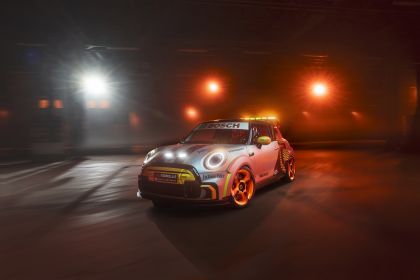 2021 Mini Electric Pacesetter 10