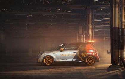 2021 Mini Electric Pacesetter 12