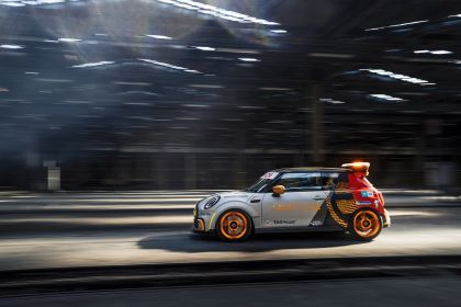 2021 Mini Electric Pacesetter 28