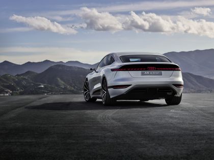 2021 Audi A6 e-tron concept 39
