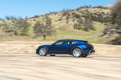 2021 Porsche Taycan Turbo Cross Turismo 33