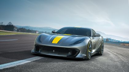 2021 Ferrari 812 Competizione 1