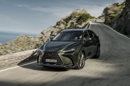 2022 Lexus NX 350h 40