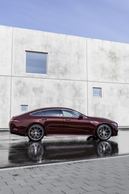 2021 Mercedes-AMG GT 53 4-door coupé 12