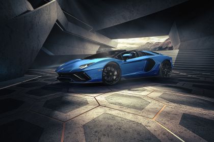 2022 Lamborghini Aventador LP780-4 Ultimae roadster 11