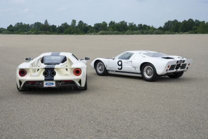 2022 Ford GT 1964 Heritage Edition 14