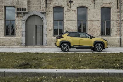 2021 Toyota Yaris Cross Elegant 64