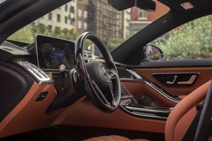 2021 Mercedes-Benz S 500 4Matic - USA version 47