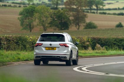 2021 Volkswagen Tiguan R-Line eHybrid - UK version 40