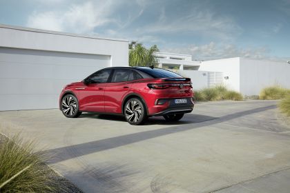 2022 Volkswagen ID.5 GTX 18