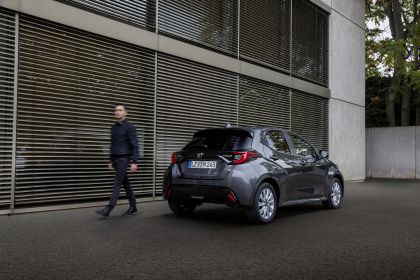 2022 Mazda 2 Hybrid 8