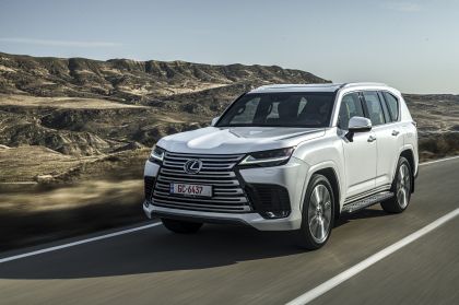 2021 Lexus LX 500D 24