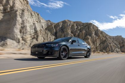 2022 Audi S8 - USA version 10