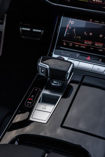 2022 Audi S8 - USA version 69
