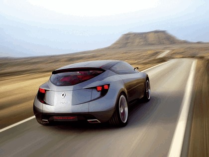 2008 Renault Megane coupé concept 13