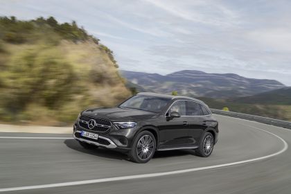 2023 Mercedes-Benz GLC 1