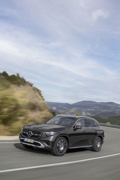 2023 Mercedes-Benz GLC 6