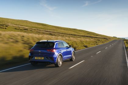 2022 Volkswagen T-Roc R - UK version 13