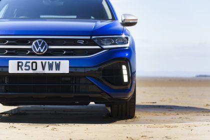 2022 Volkswagen T-Roc R - UK version 27