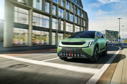 2022 Skoda Vision 7S concept 12