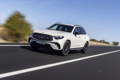 2023 Mercedes-Benz GLC 220d 4Matic 8