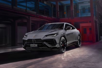 2023 Lamborghini Urus S 1