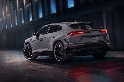 2023 Lamborghini Urus S 3