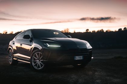 2023 Lamborghini Urus S 42