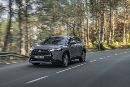 2023 Toyota Corolla Cross Hybrid 60