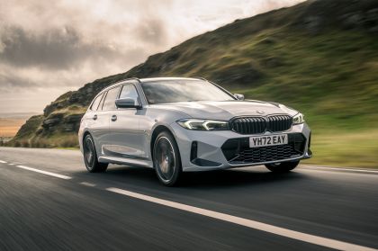 2023 BMW 330e ( G21 ) xDrive touring - UK version 7