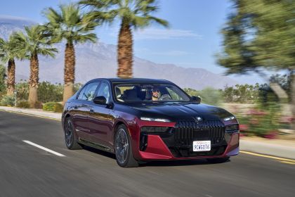 2023 BMW 760i ( G70 ) xDrive - USA version 17