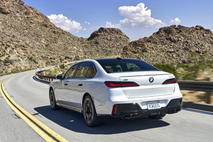 2023 BMW 760i ( G70 ) xDrive - USA version 85