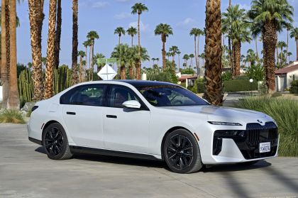 2023 BMW 760i ( G70 ) xDrive - USA version 118