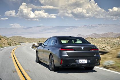 2023 BMW i7 ( G70 ) xDrive60 - USA version 39