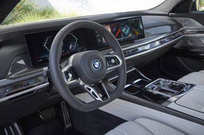 2023 BMW i7 ( G70 ) xDrive60 - USA version 49