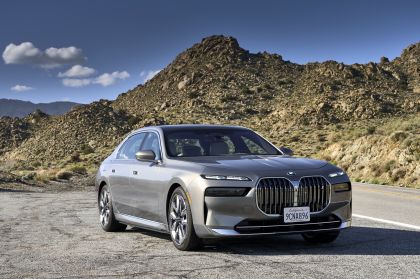 2023 BMW i7 ( G70 ) xDrive60 - USA version 85